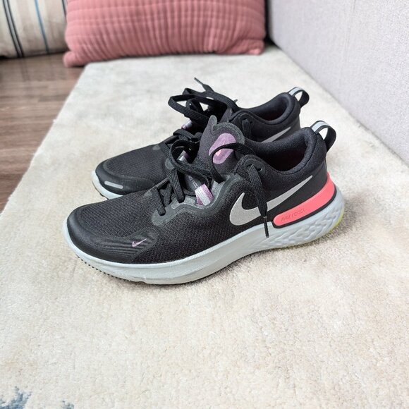 Nike Women's React Miler running shoes, Black Sunset Pulse, size 8.5 - Picture 3 of 9
